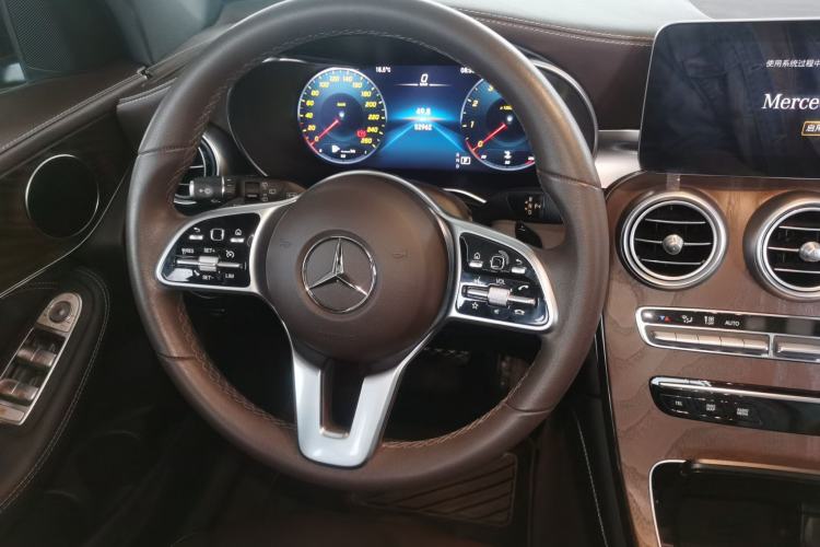 Used Mercedes-Benz GLC 2020 GLC 300 L 4MATIC Dynamic Edition Steering Wheel