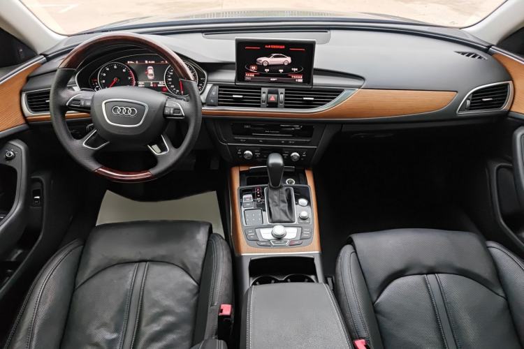 Used Audi A6L 2018 30th Anniversary Edition 30 FSI Style Model
