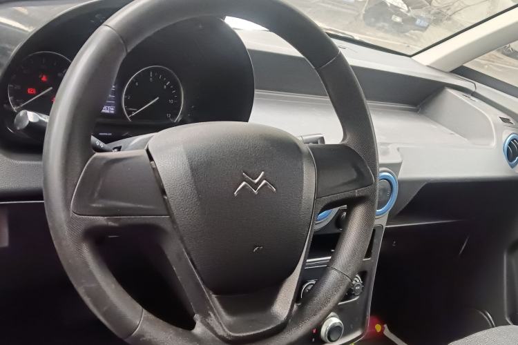 Used New Gonow Aoteng 2022 Pure Electric Van 41.93 kWh Hengtian Guoxuan