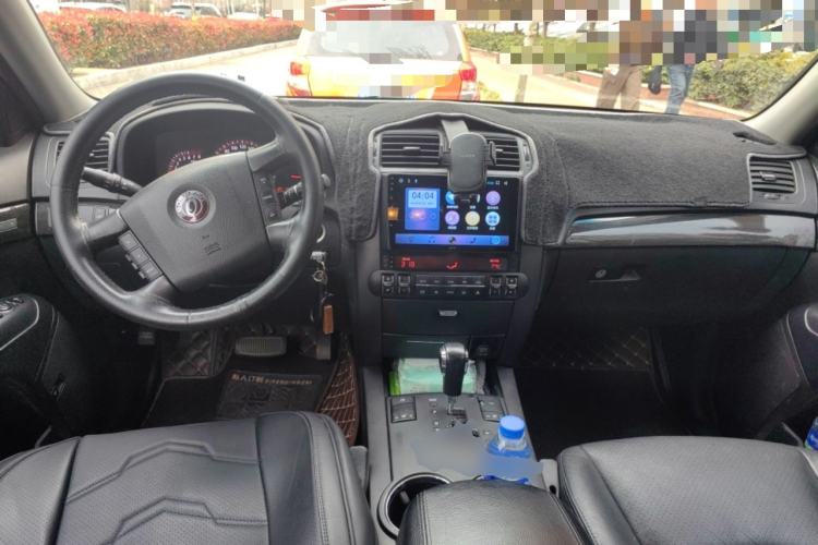 Used Kia Borrego 2013 3.8L Luxury Edition China V standard Center Console