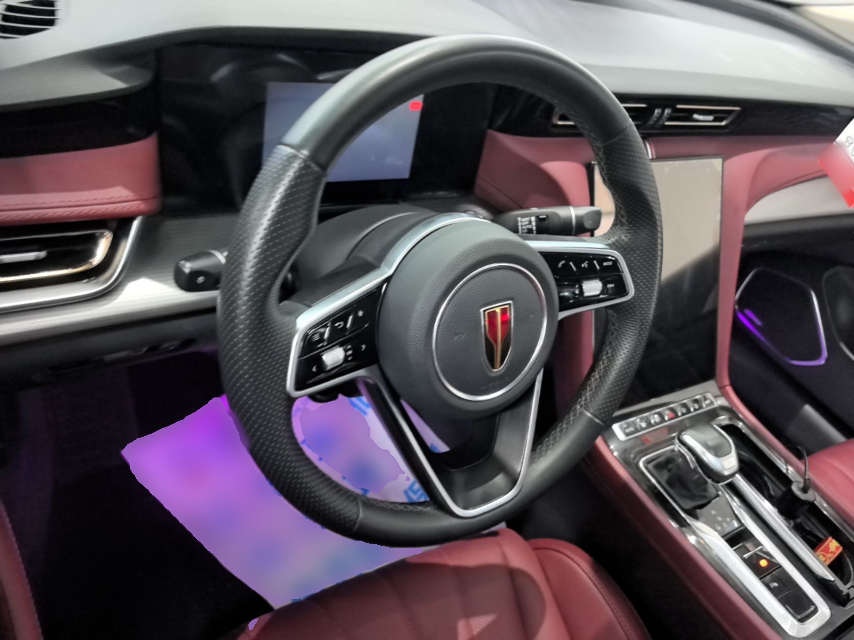 Hongqi H5 2024 1.5T DCT Smart Connect Flagship Edition - Chinese Trim Yun — снимка 13