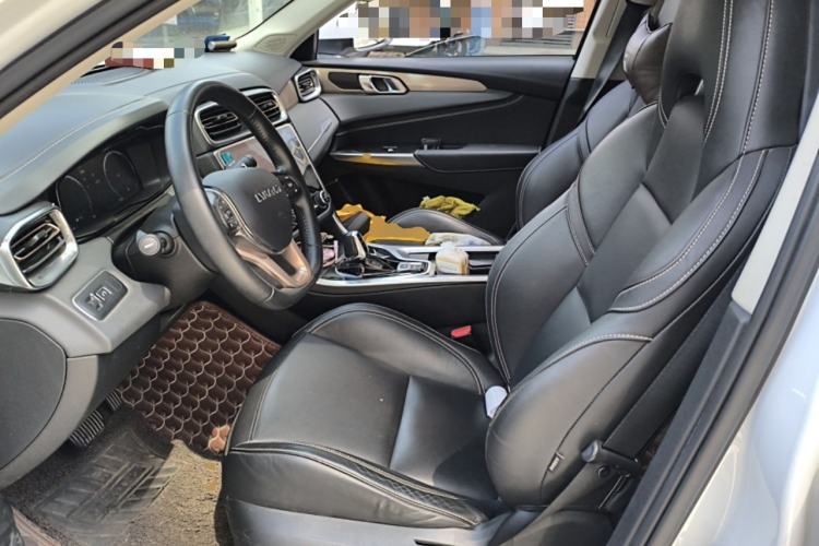 Used Lynk & Co 01 2018 2.0T Two-Wheel-Drive + Version Left Front Seat