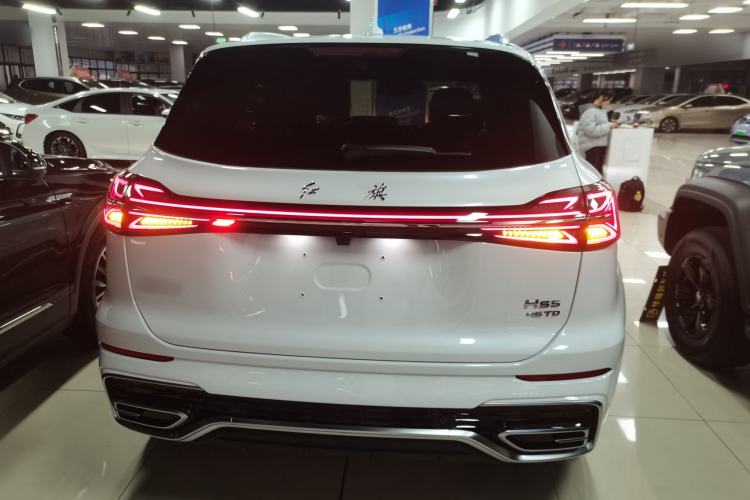 Used Hongqi HS5 2026 Model 2.0T Two-Wheel Drive Qi Xiang Pro Edition