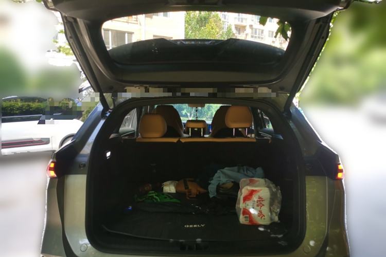 Used Geely Galaxy L7 2024 1.5T 115 km MAX Dragon Edition Trunk