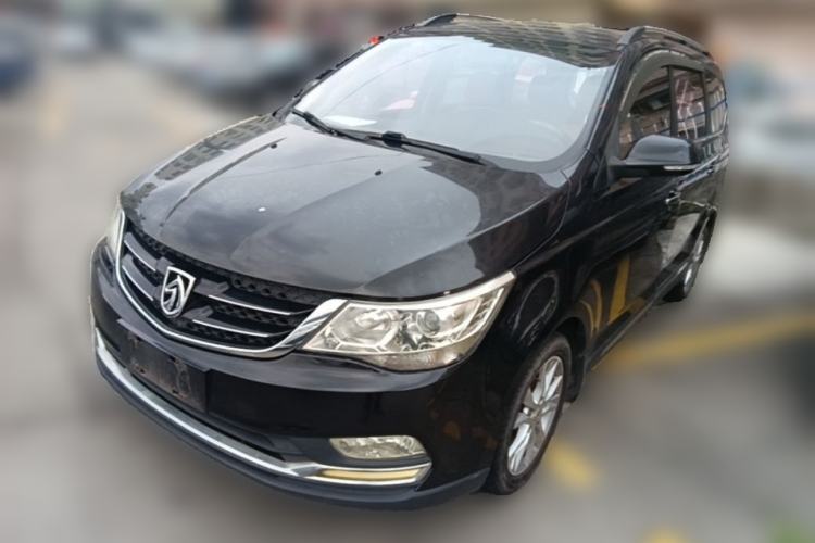 Used Baojun 730 2016 1.5L Manual Comfort Version 7 Seats China V Emission Standard Front Left 45 Deg