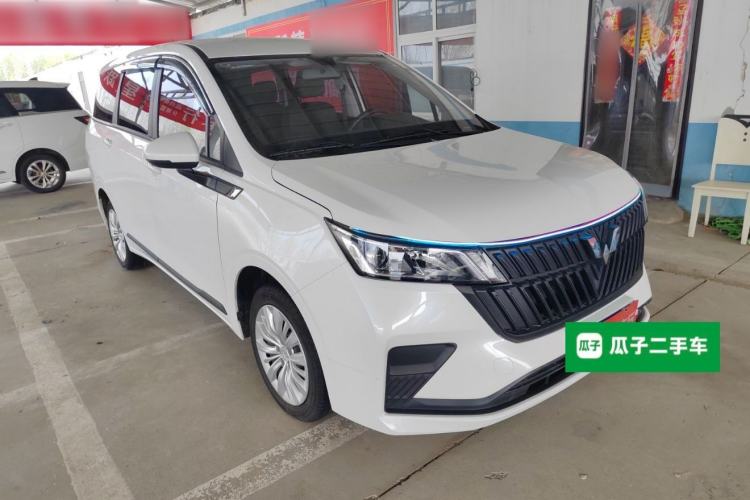 Used Wuling Jiachen 2022 1.5L Manual Enjoyment Elite Model
