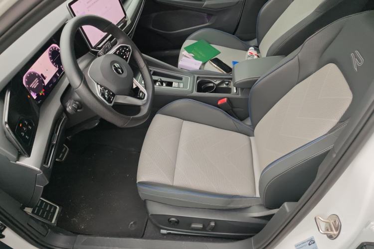 Used Volkswagen Golf 2025 300TSI R-Line