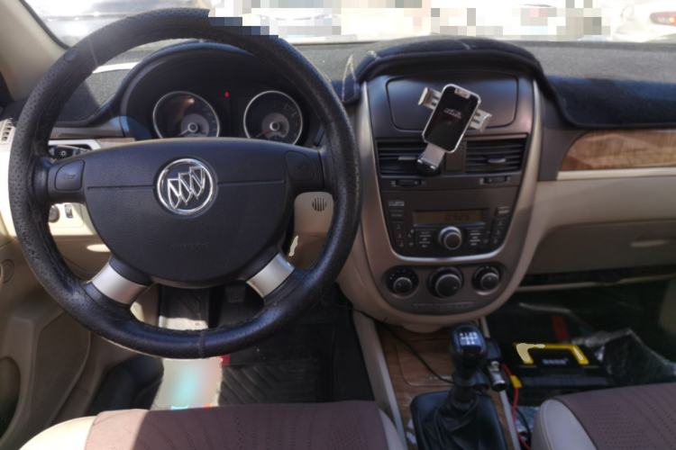 Used Buick Excelle 2015 1.5L Manual Luxury Model

