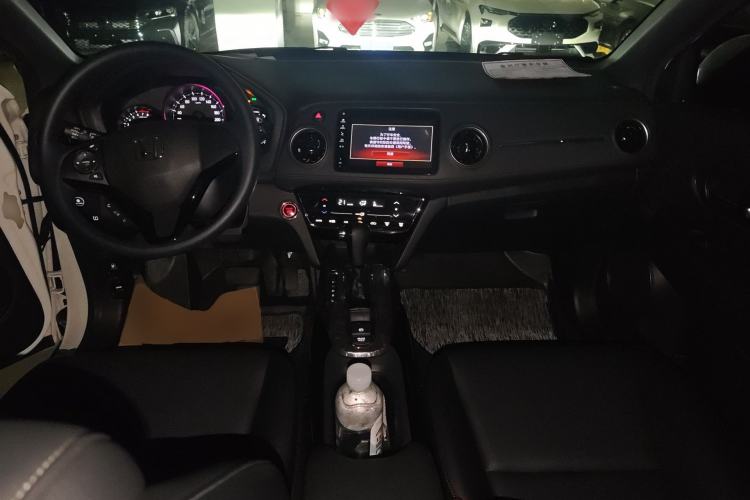 Used Honda XR-V 2020 220TURBO CVT Luxury Edition Center Console