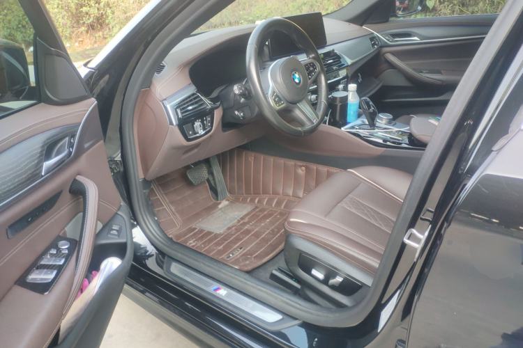 Used BMW 5 Series 2021 530Li Leading Model M Sport Package
