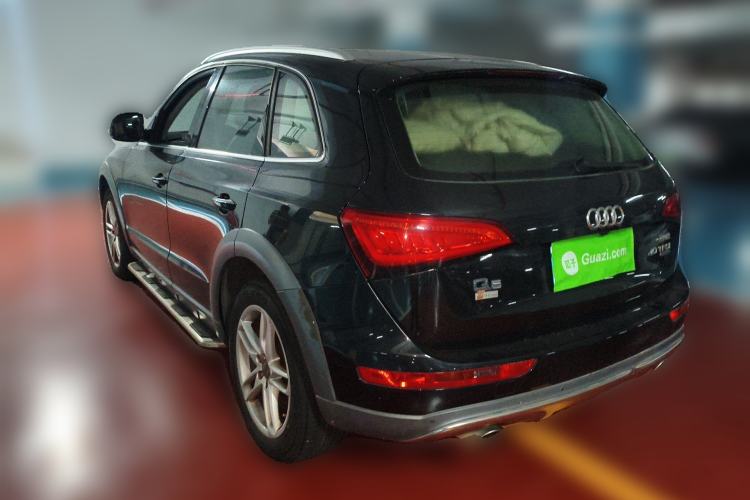 Used Audi Q5 2017 Plus 40 TFSI Technology Model
