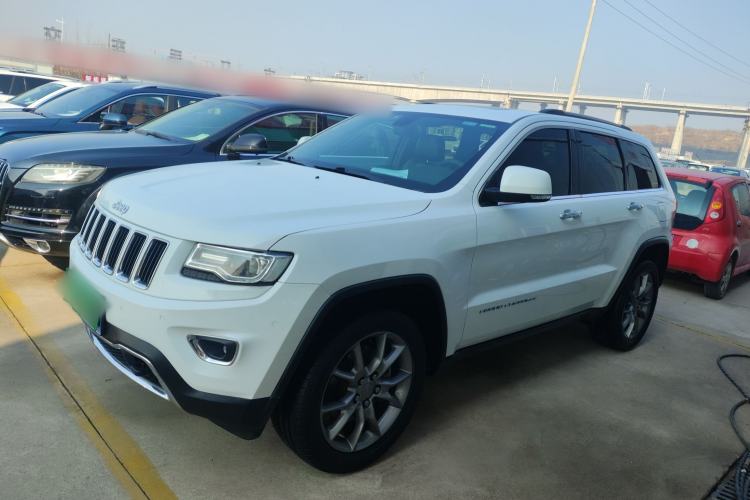 Used Jeep Grand Cherokee (Import) 2015 3.0L Elite Navigation Edition