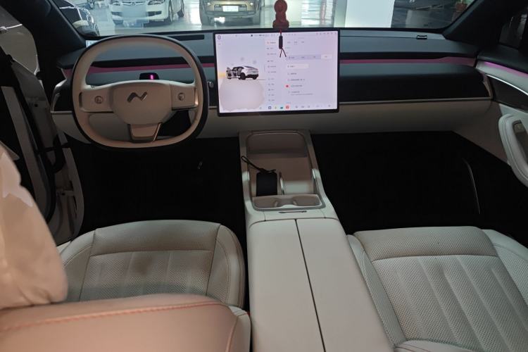 Used ONVO L60 2024 60 kWh Rear-Drive Version
