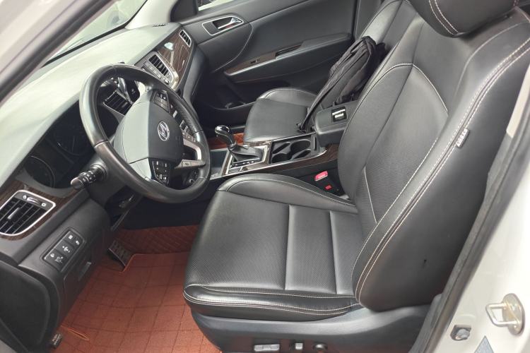 Used Hyundai Mistra 2016 1.6T Automatic Flagship TOP Model
