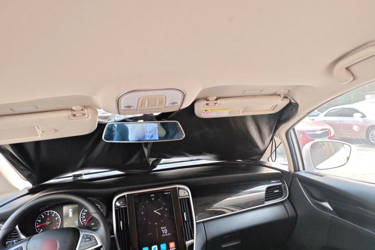 Used BYD Song MAX 2018 1.5T Automatic Smart Connect Luxury 6-Seater Headliner