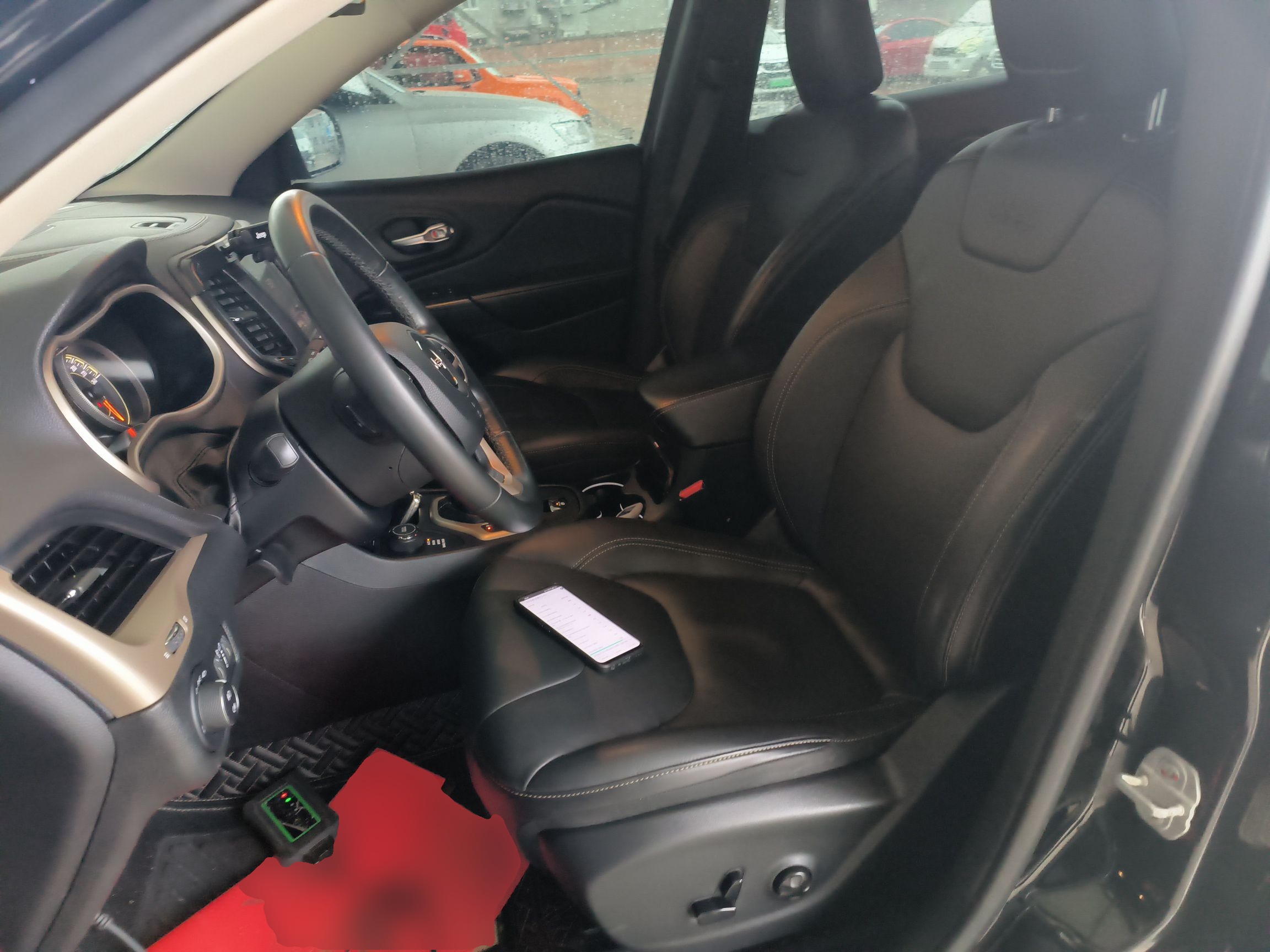 المقاعد الأمامية داخل السيارة