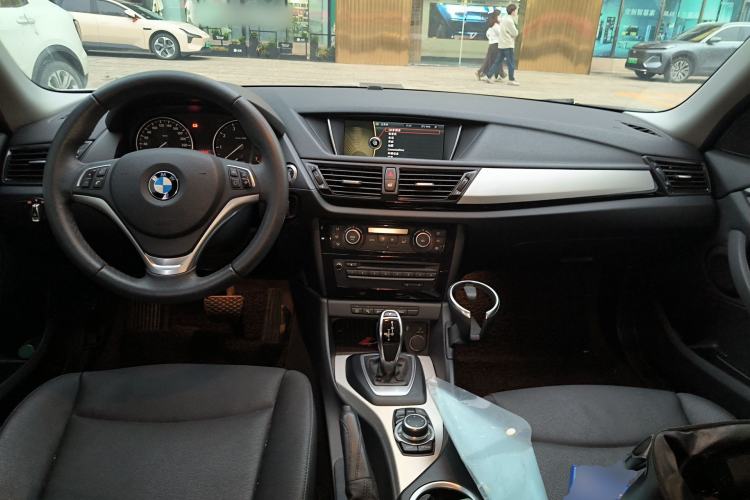 Used BMW X1 2014 sDrive18i Leading Model
