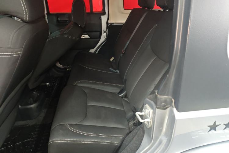 Used Jeep Wrangler 2014 2.8TD Sahara Four-Door Edition