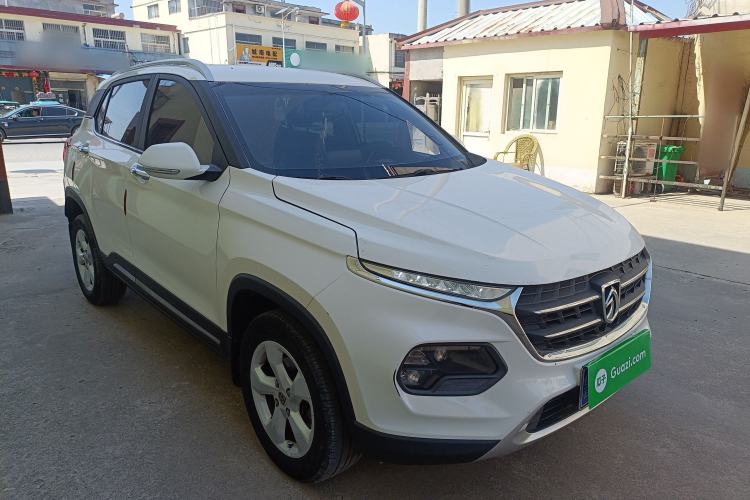 Used Baojun 510 2017 1.5L Automatic Fashion Model Exterior 1