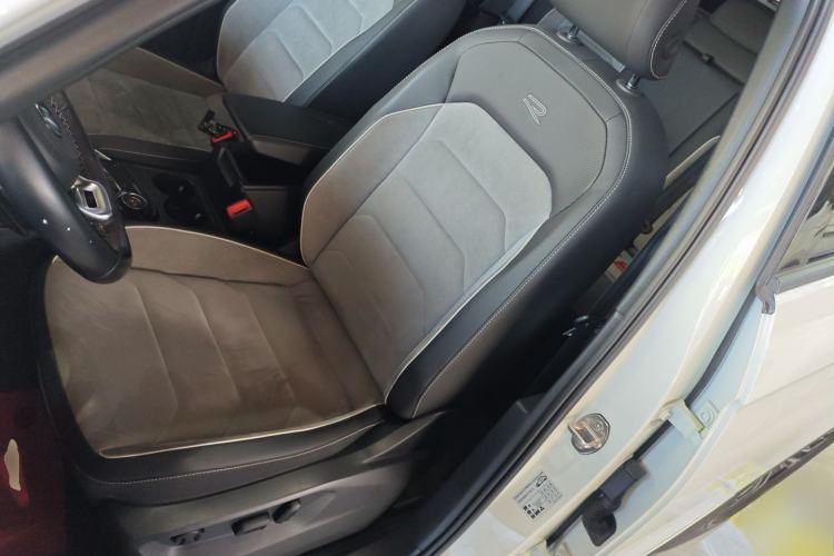 Used Volkswagen Tayron 2020 380TSI All-Wheel Drive R-Line Connected Version
