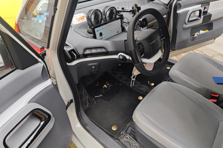 Used Baojun KiWi EV 2021 Artist Model Lithium Iron Phosphate
