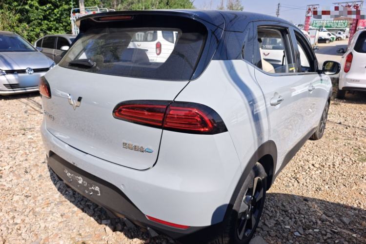 Used Wuling Bingo PLUS 2024 330 km Range Five-Seater Version Rear Right 45 Deg