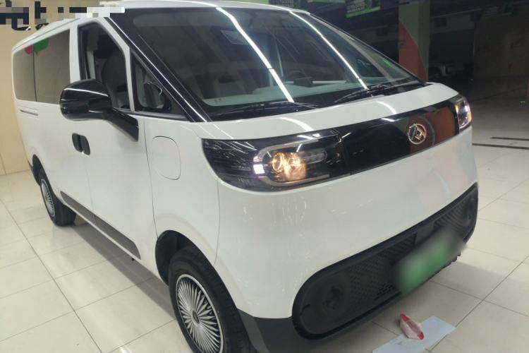 Used SAIC MAXUS Dana V1 2025 V1 Short Wheelbase Low-Roof Multi-Function Version (42 kWh)
