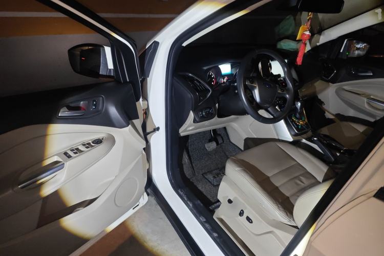 Used Ford Kuga 2013 2.0L GTDi Four-Wheel Drive Premium Model