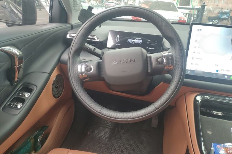 Used AION V 2024 Aion Tyrannosaurus 650 Smart Luxury Edition