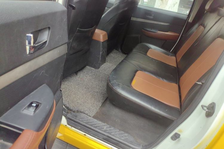 Used Zxauto Grandtiger 2016 Isuzu 2.8T Diesel Two-Wheel-Drive Elite Model Left Rear Seat