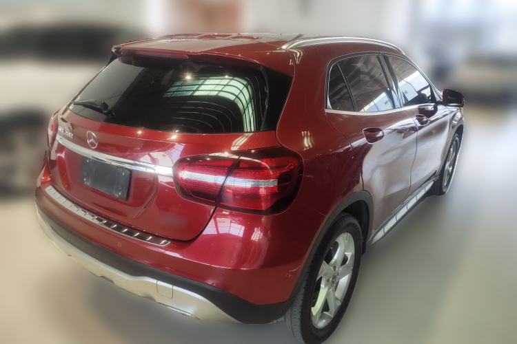 Used Mercedes-Benz GLA 2017 GLA 200 Sport Edition Rear Right 45 Deg