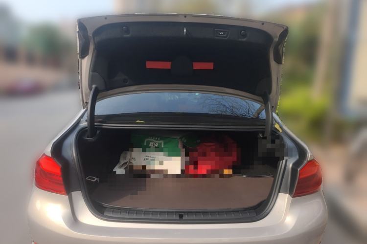 Used BMW 5 Series New Energy 2020 Mileage Upgrade Version 530Le Luxury Package
