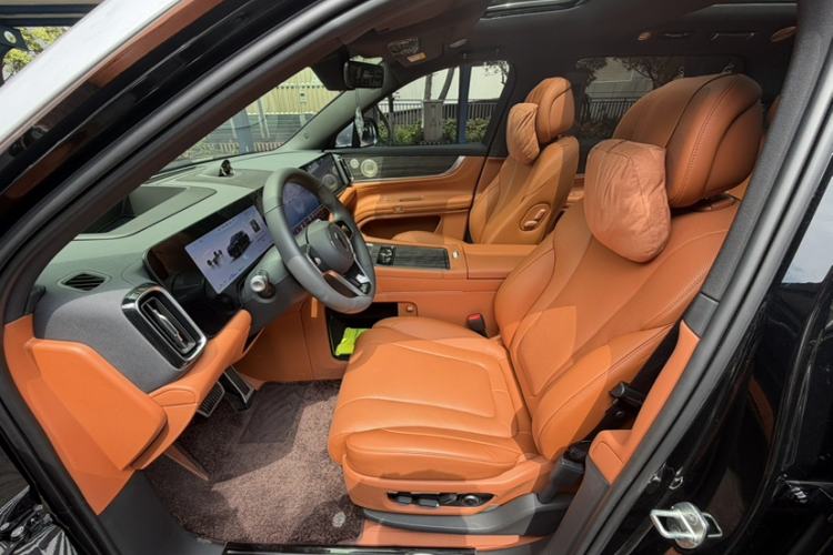 Used Li Auto L8 2024 Pro Model Left Front Seat