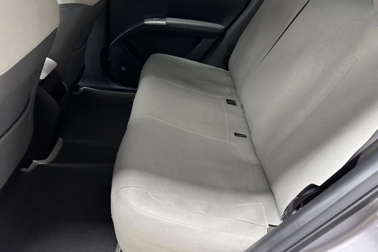 Used Geely Galaxy Geome 2025 310km Youth Edition Left Rear Seat
