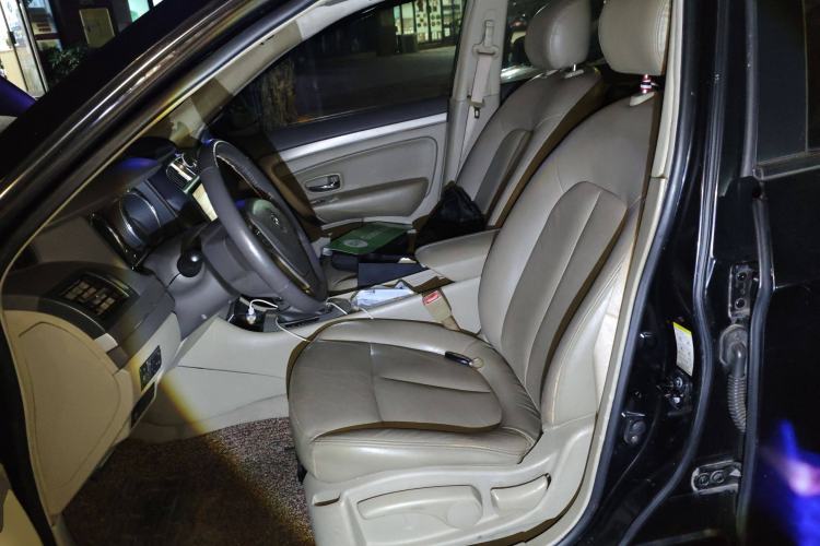 Used Dongfeng Aeolus A60 2012 1.6L Automatic Prestige Model