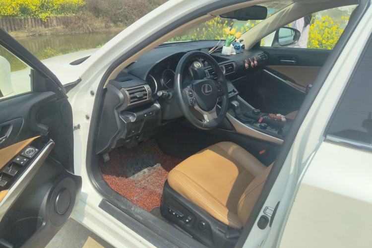 Used Lexus IS 2013 250 FENGSHANG Edition
