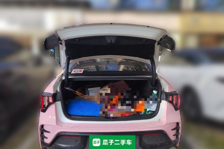 Used Lynk & Co 03 2023 1.5TD DCT JingPro Trunk