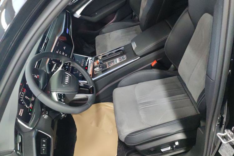 Used Audi A6L 2024 45 TFSI quattro Prestige Dynamic Edition
