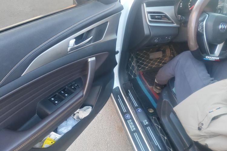 Used CHANGAN CS35PLUS 2018 1.6L Automatic Changlian Edition China V Standard Driver Seat