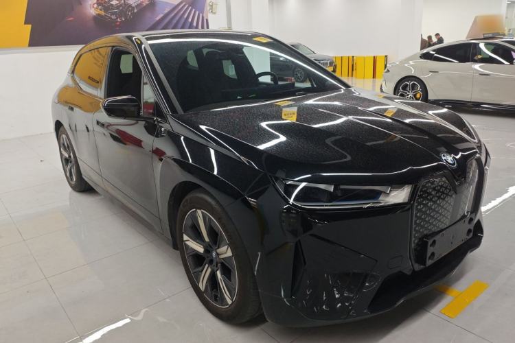 Used BMW iX 2022 xDrive40
