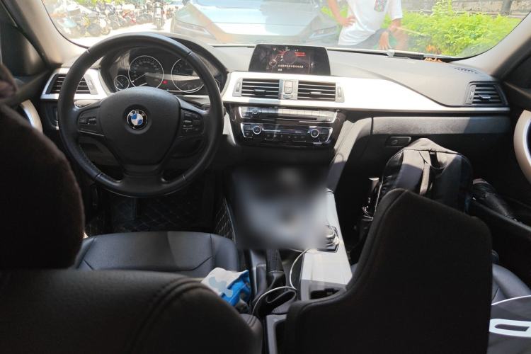 Used BMW 3 Series 2016 320i Fashion Model
