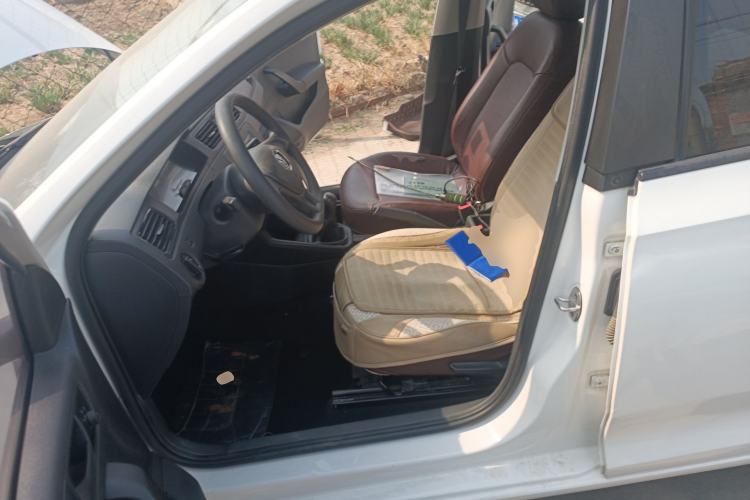 Used Volkswagen Santana 2019 1.5L Manual Fashion Edition China VI Standard Left Front Seat