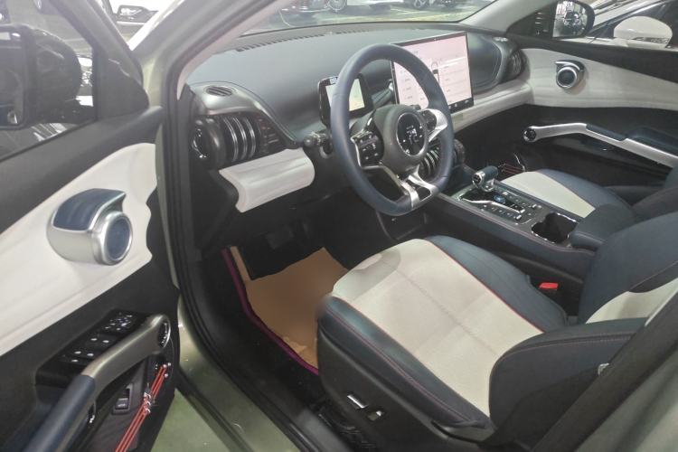 Used BYD Yuan PLUS 2022 510KM Flagship PLUS Driver Seat