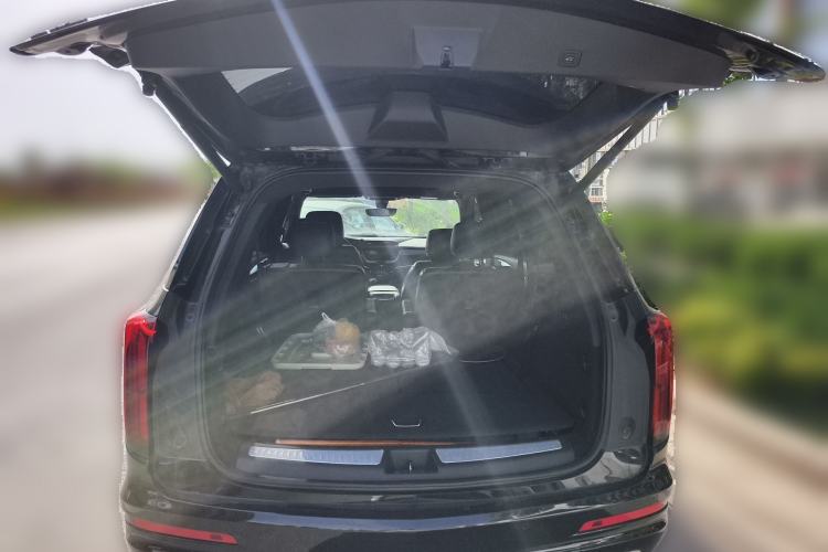 Used Cadillac XT6 2021 28T Six-Seater Luxury Version
