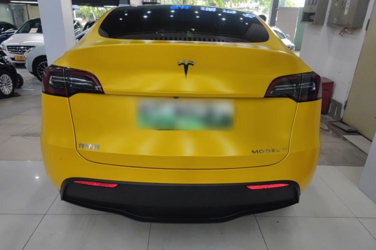 Used Tesla Model Y 2021 Long-Range All-Wheel-Drive Version