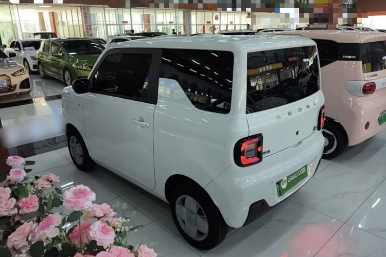 Used Geely Galaxy Panda 2023 Panda Mini 200km Endurance Bear