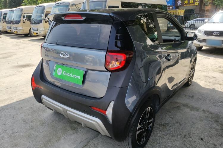 Used Chery QQ Little Ant 2022 Restyled Version Sweet Pink Edition Half-Sugar Version 30.6 kWh 30 kW 301 km Rear Right 45 Deg