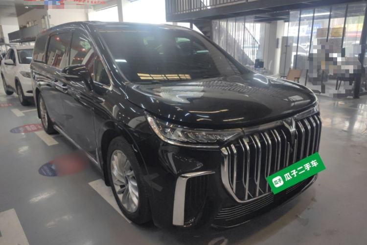 Used VOYAH Dream 2024 PHEV Extended-Range Premium Edition
