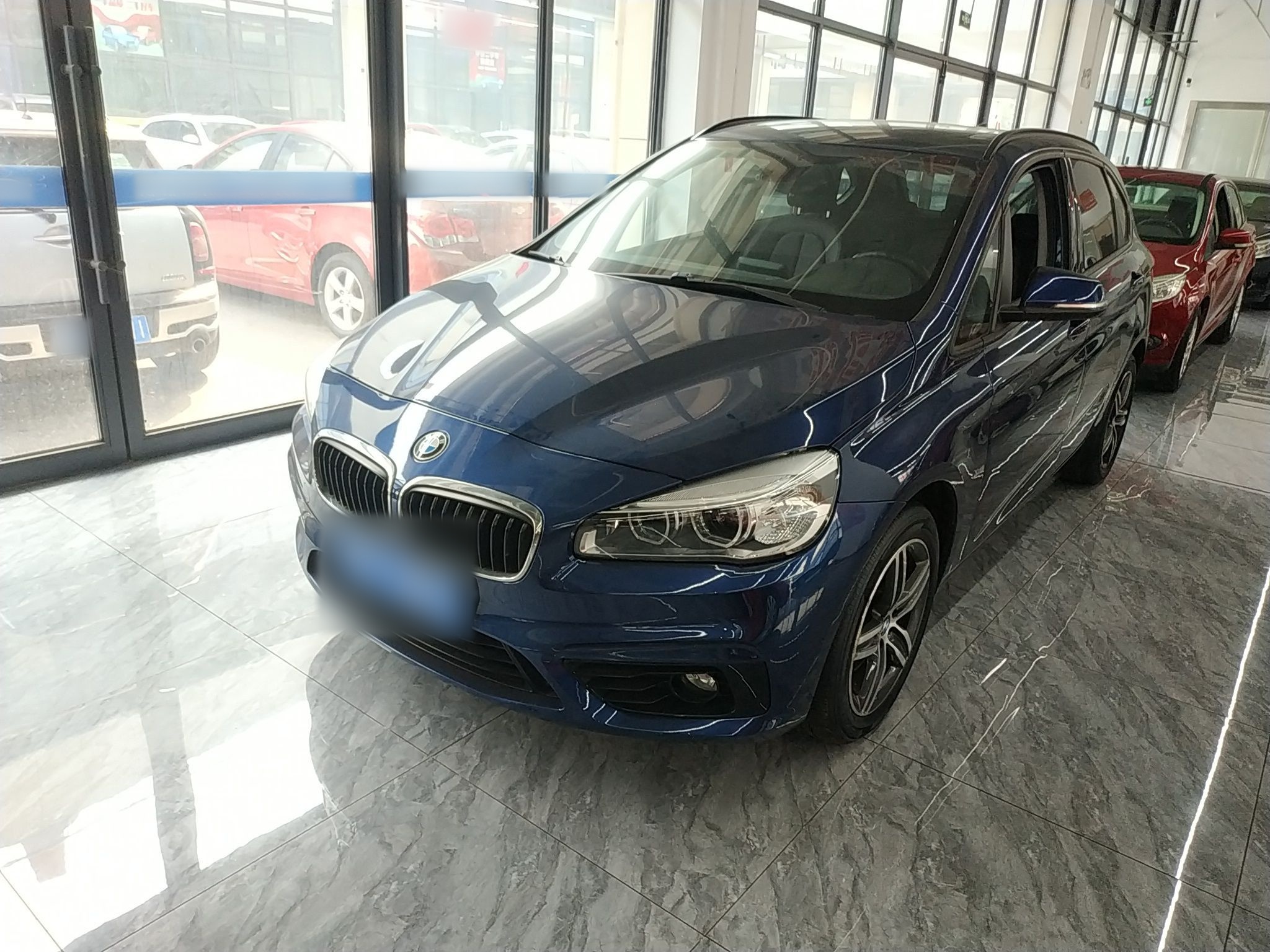 Parte inferior delantera