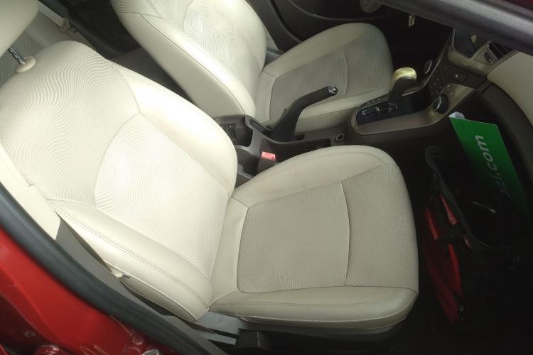 Used Chevrolet Cruze 2015 1.5L Classic SE AT
